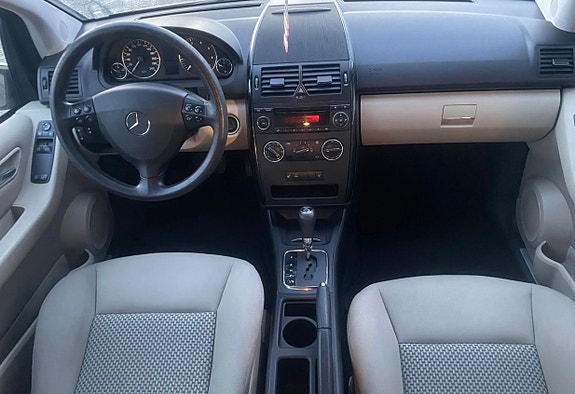 Mercedes-Benz A150 6 of 10