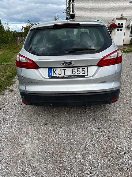 Ford Focus 4 of 6