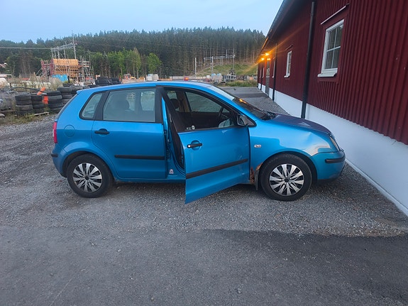 Volkswagen Polo 4 of 7