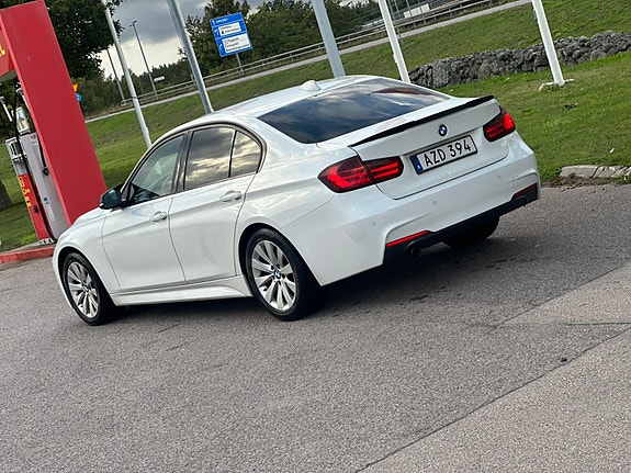 BMW 320d 9 of 19