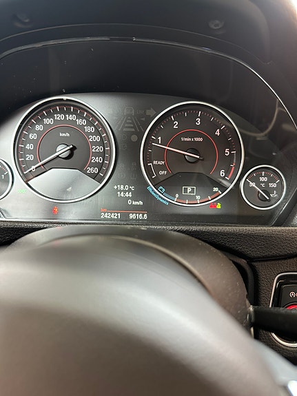 BMW 320d 10 of 19