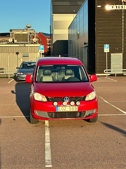 Volkswagen Caddy 2 of 4