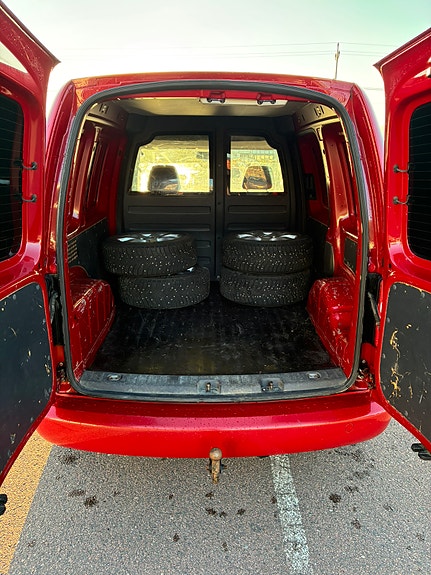 Volkswagen Caddy 3 of 4