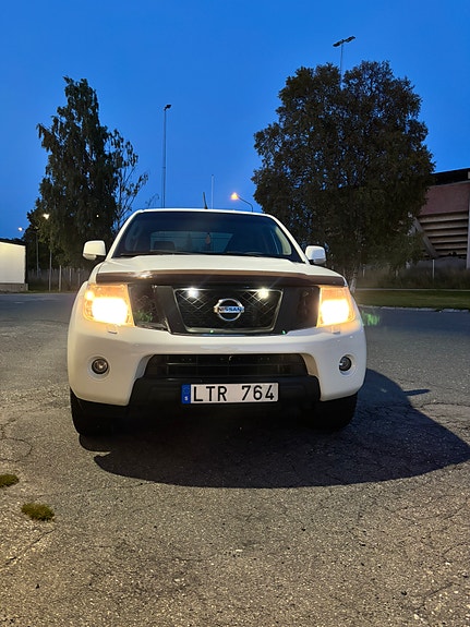 Nissan Navara 3 of 8