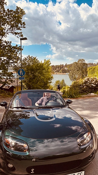 Mazda MX-5 2 of 3