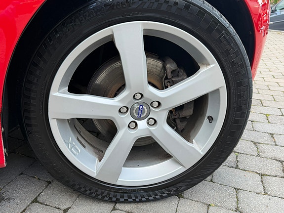 Volvo XC60 17 of 30