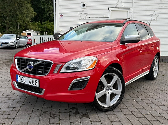 Volvo XC60 5 of 30