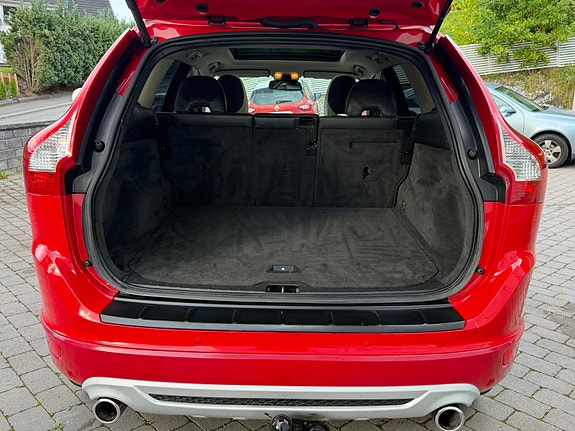 Volvo XC60 22 of 30
