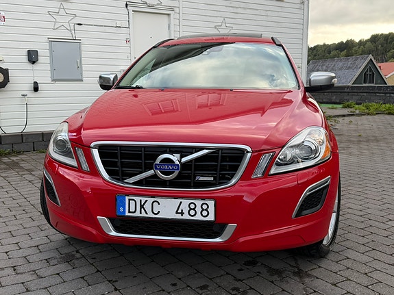Volvo XC60 4 of 30
