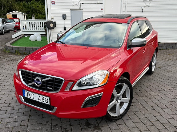 Volvo XC60 3 of 30
