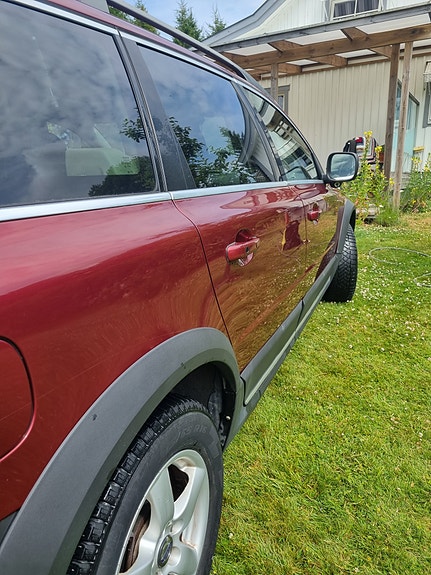 Volvo XC70 4 of 12