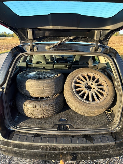 Volvo V70 9 of 10