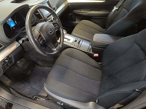 Subaru Outback 8 of 10