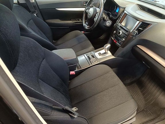 Subaru Outback 9 of 10