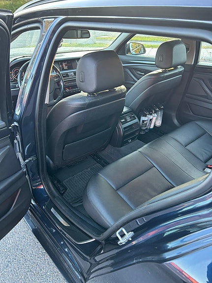 BMW 520d 11 of 12