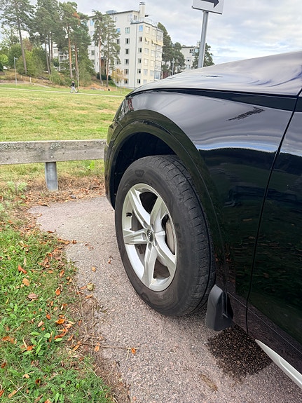 Audi Q5 6 of 8