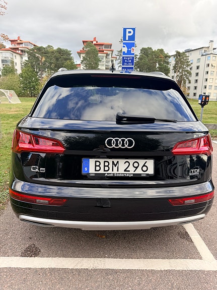 Audi Q5 4 of 8