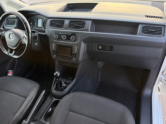 Volkswagen Caddy 6 of 6
