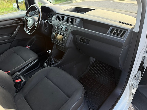 Volkswagen Caddy 5 of 6
