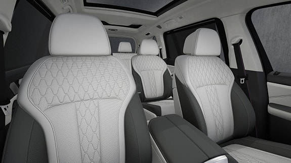 BMW X7 7 of 11