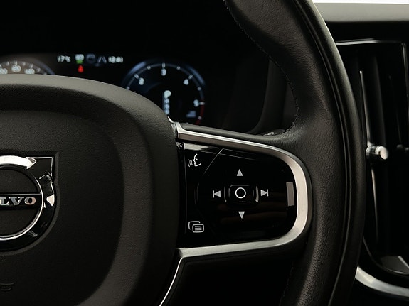 Volvo V60 17 of 30