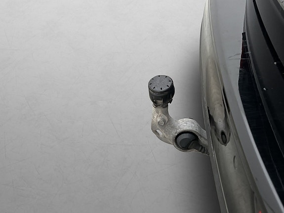 Volvo V60 9 of 30