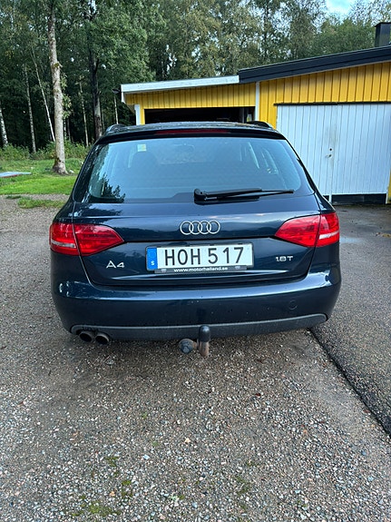 Audi A4 2 of 11
