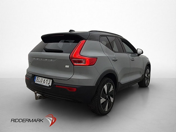 Volvo XC40 8 of 30