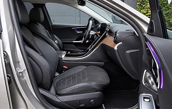 Mercedes-Benz C220 d 16 of 25