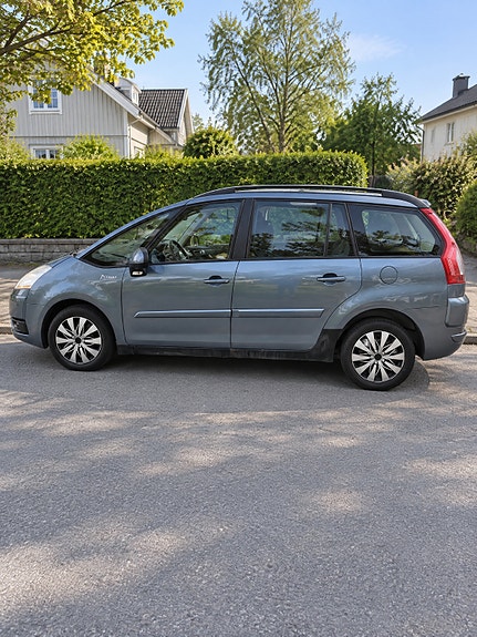 Citroen Grand C4 Picasso 3 of 11