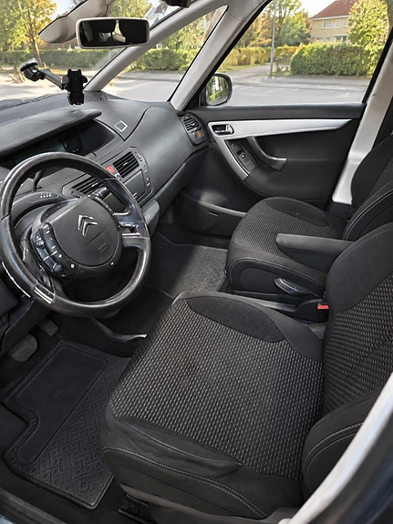 Citroen Grand C4 Picasso 5 of 11