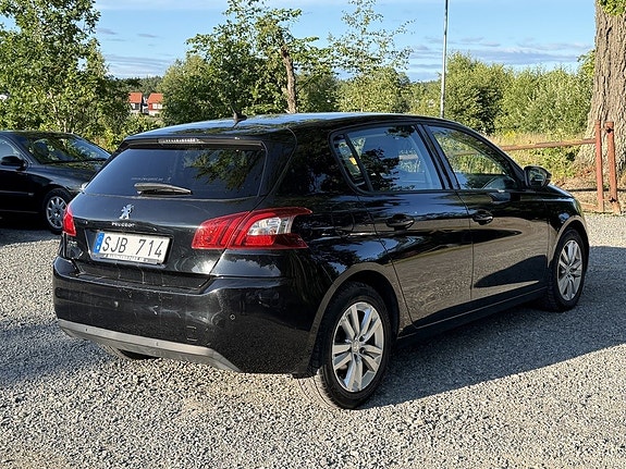 Peugeot 308 4 of 24
