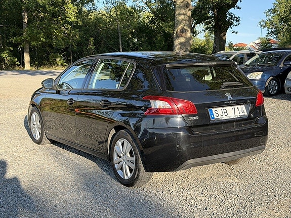 Peugeot 308 5 of 24