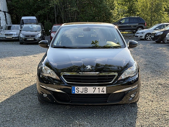 Peugeot 308 3 of 24