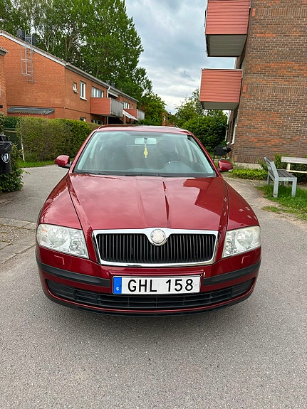 Skoda Octavia 3 of 5