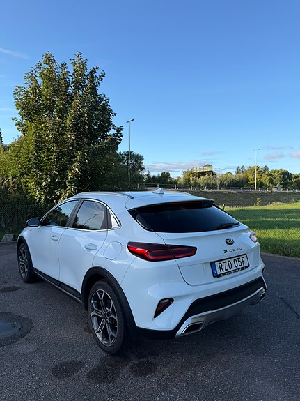 Kia XCeed 2 of 10