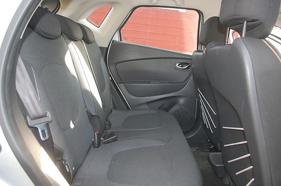 Renault Captur 7 of 13