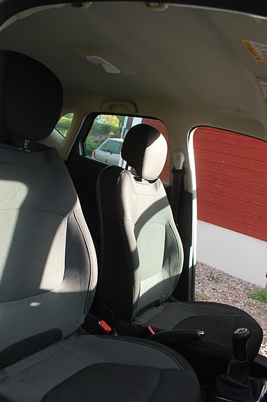 Renault Captur 6 of 13