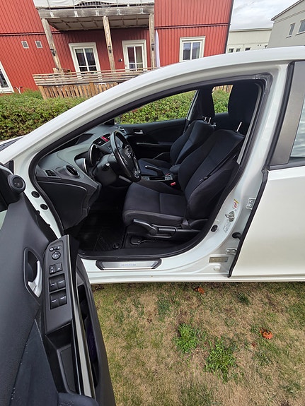 Honda Civic 10 of 13