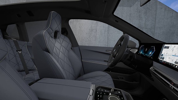 BMW iX 6 of 11