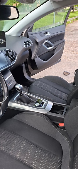 Peugeot 308 SW 5 of 11