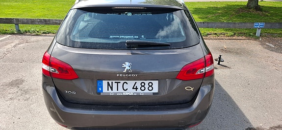 Peugeot 308 SW 11 of 11
