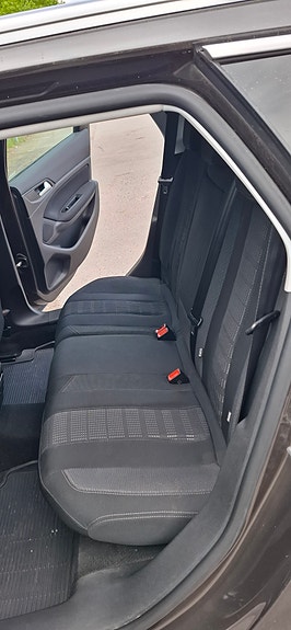 Peugeot 308 SW 7 of 11