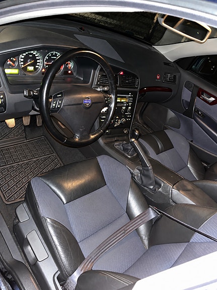 Volvo S60 10 of 11