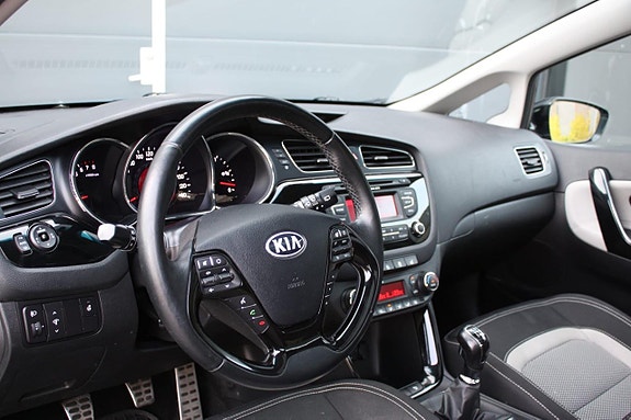 Kia Ceed 14 of 22
