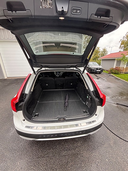 Volvo V90 Cross Country 5 of 7