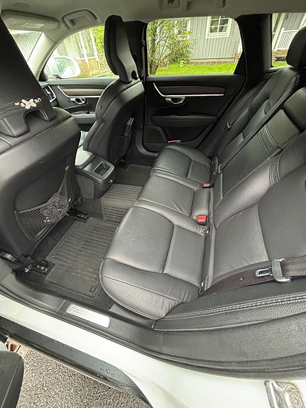 Volvo V90 Cross Country 3 of 7
