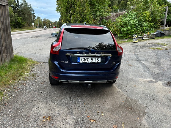 Volvo XC60 4 of 13