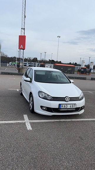 Volkswagen Golf VI 4 of 7