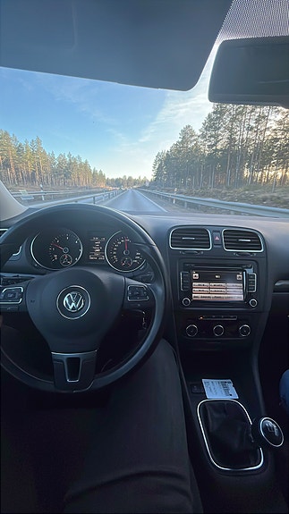 Volkswagen Golf VI 3 of 7